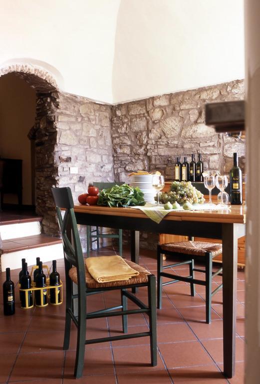 Uliveto Saglietto Agriturismo A Poggi Apartments Imperia Room photo